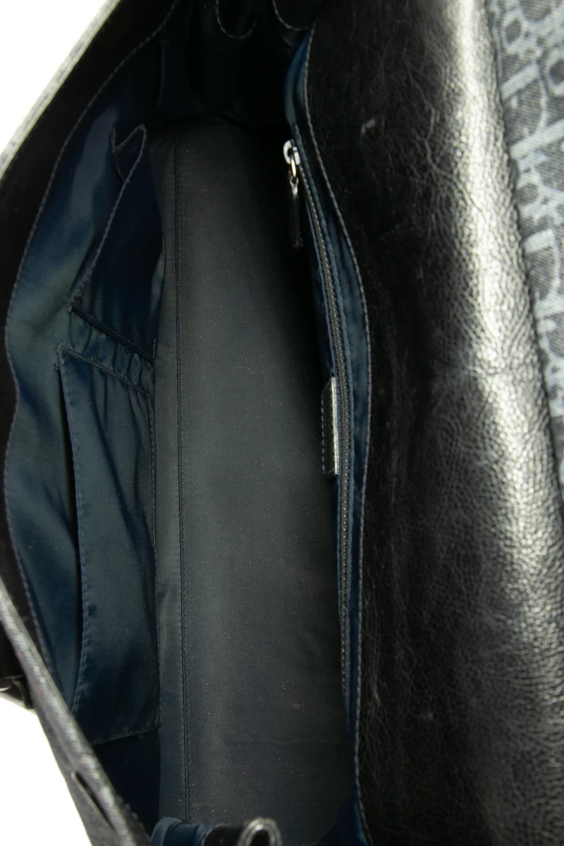 Thumbnail 11
